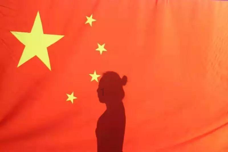 了解知识星球平台如果和五年前的你通话一分钟,能否保持沉默?,获取精彩知识分享