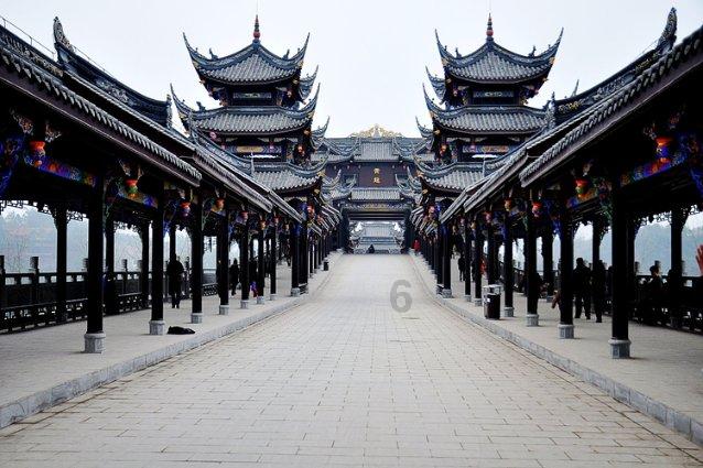 中国天眼发现地外文明可疑信号，这一发现意味着什么？